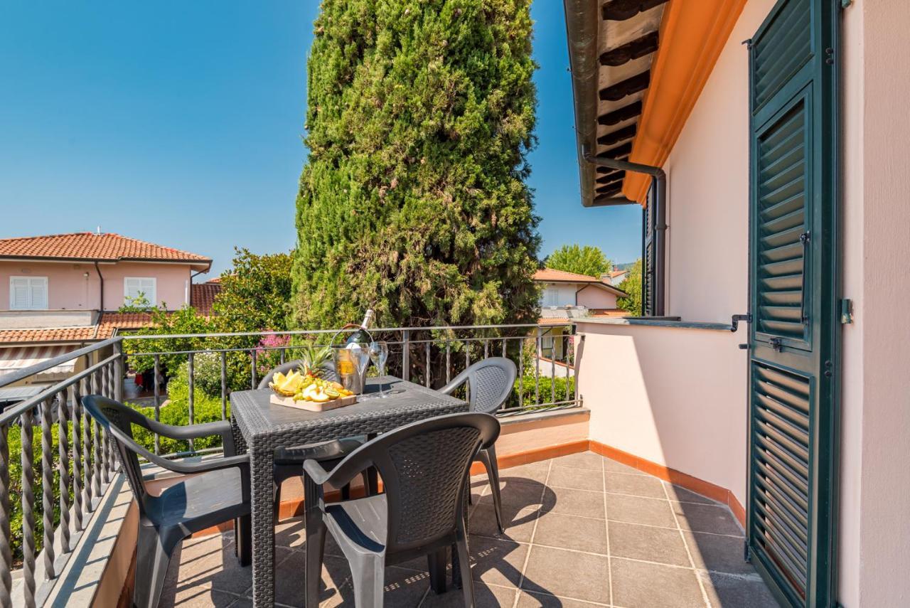Hotel La Pietra Restaurant Fosdinovo Luaran gambar